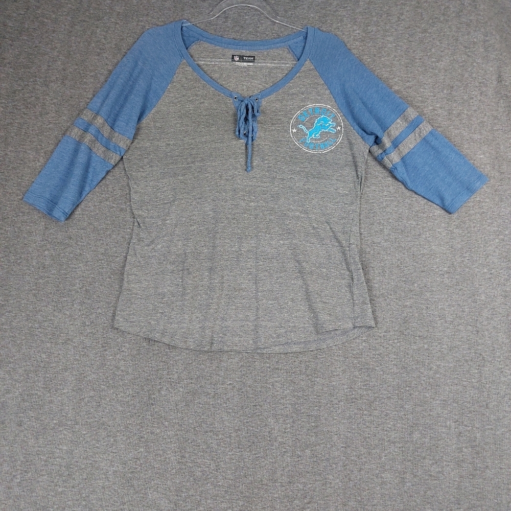 NFL TEAM APPAREL WOMEN GRAY BLUE DETROIT LIONS FOOTBALL 3/4 SLEEVE LACE UP TOP L